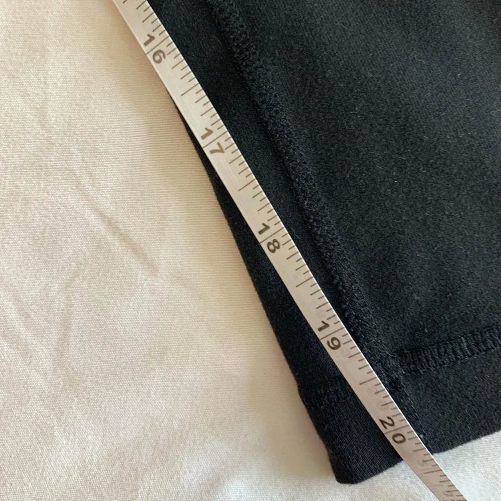 lululemon Black Leggings with White Trim - Picture 12 of 16